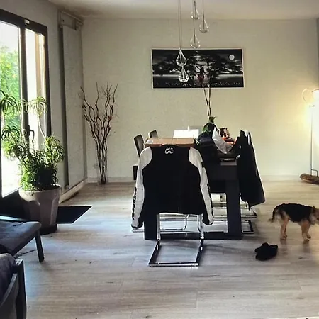 L'agreable Maison De Noisy, Calme, T5 Holiday home Noisy-sur-Ecole